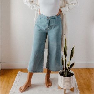 High waisted wide leg jeans
